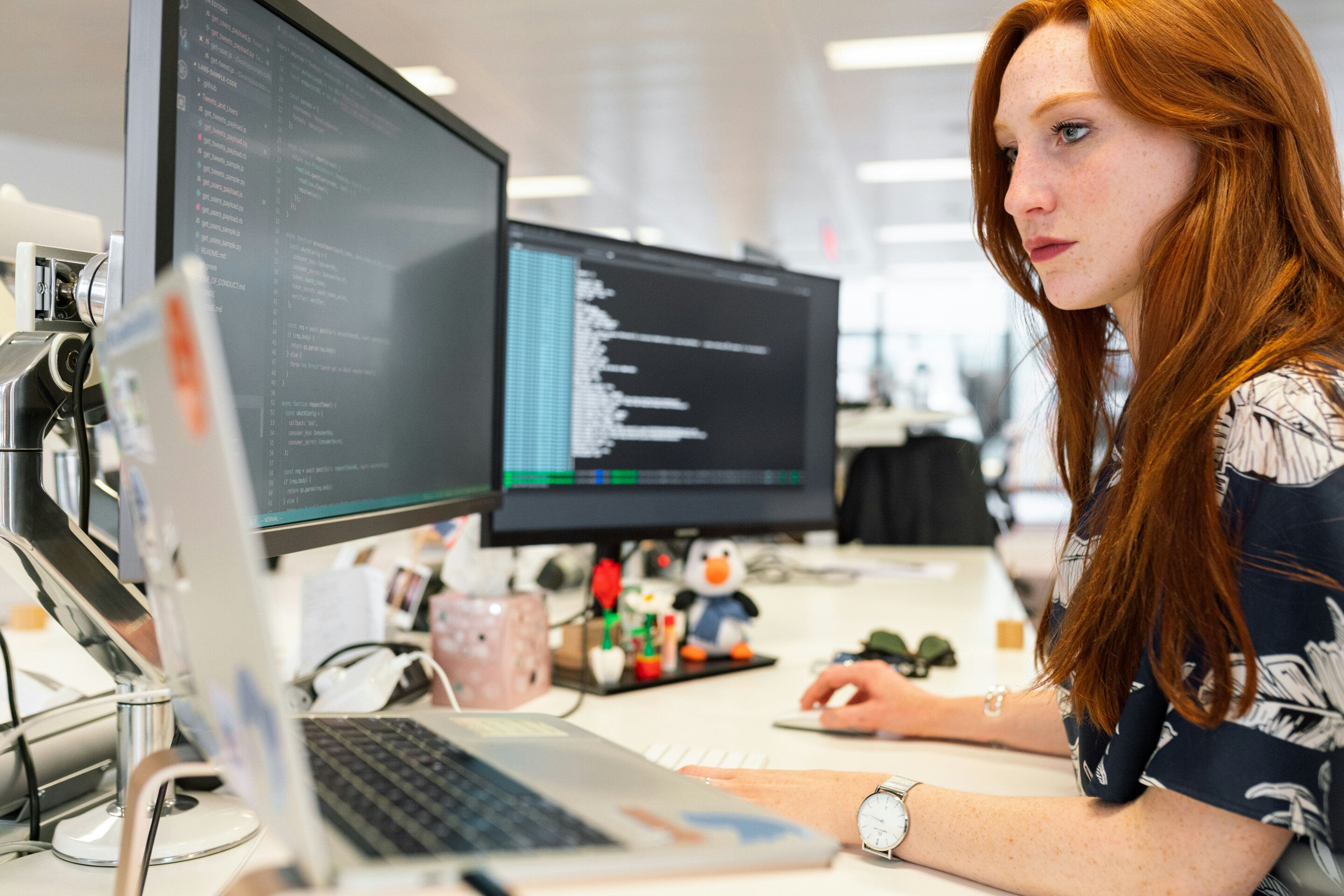 Software engineering: How hybrid delivery systems adapt to real-world challenges